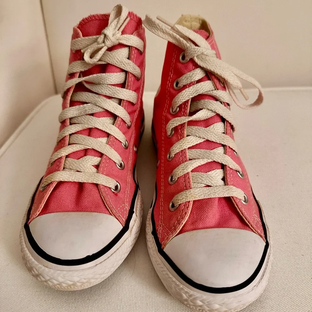 Converse Kids' Chuck Taylor All Star High Top Sneakers - Pink